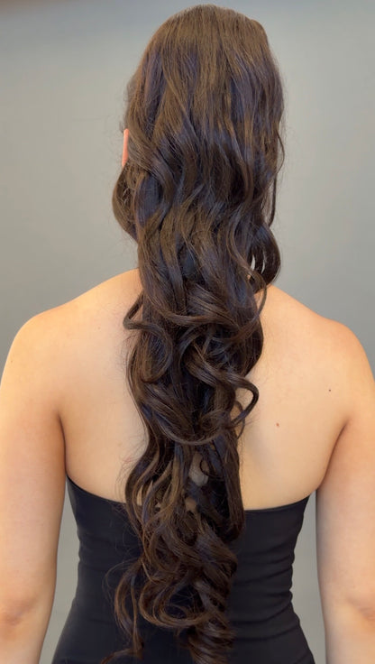 Loose Curls Ponytail